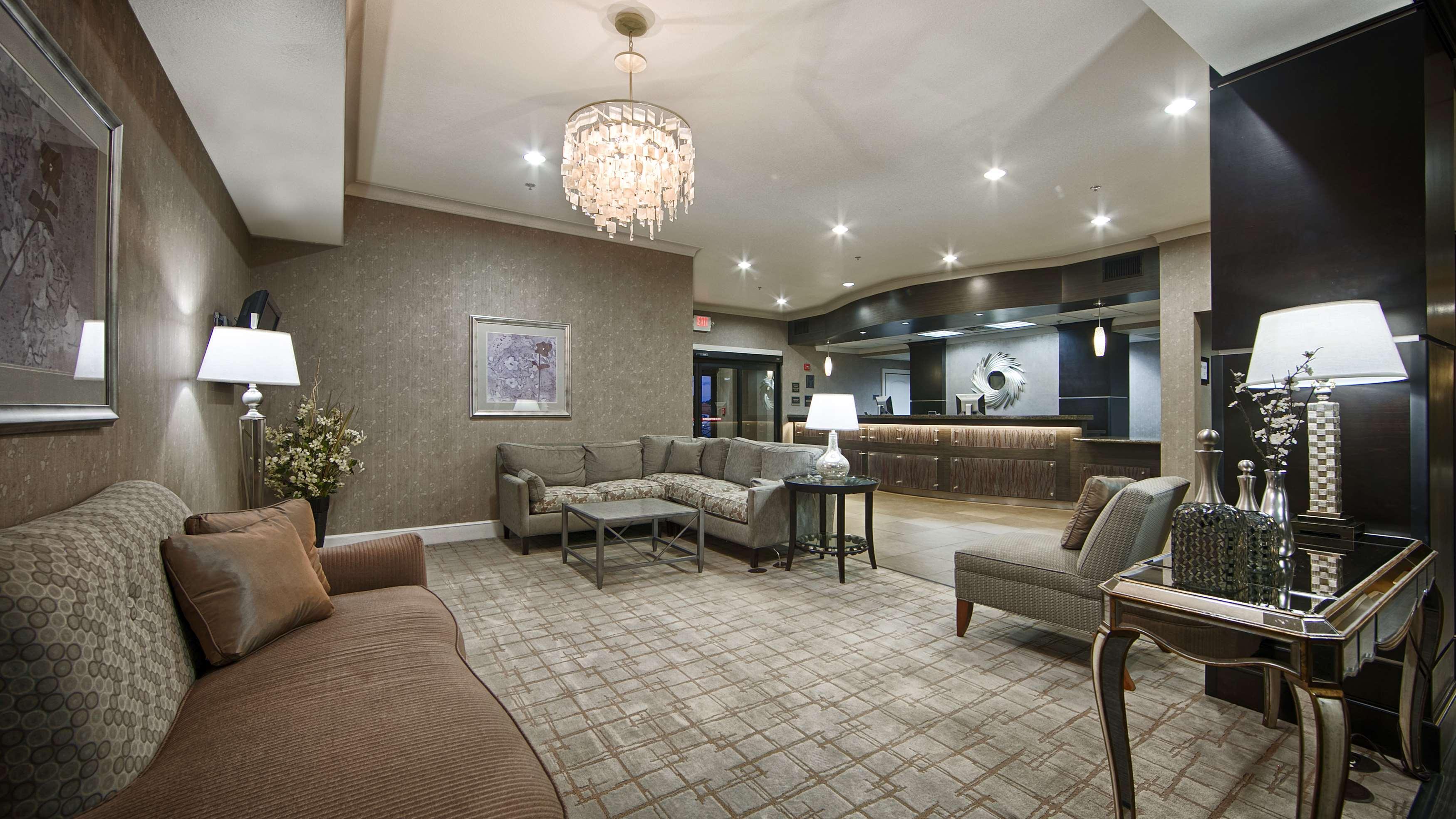 Best Western Plus Texarkana Inn And Suites Екстериор снимка